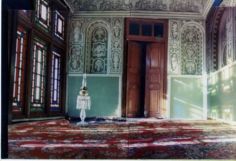 Файл:House of the Bab in Shiraz, before demolition 02.jpg